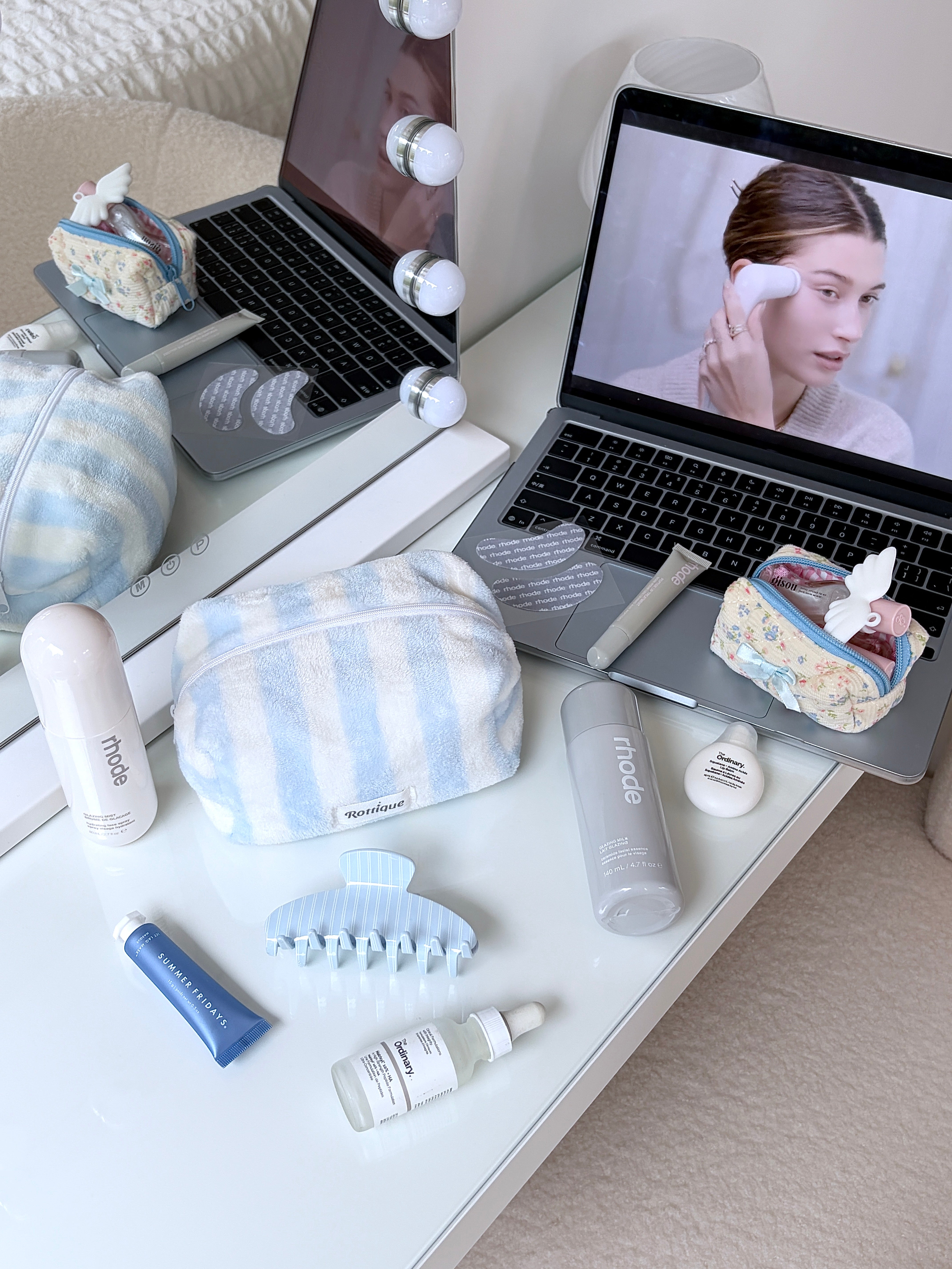 Bonbon Beauty Case
