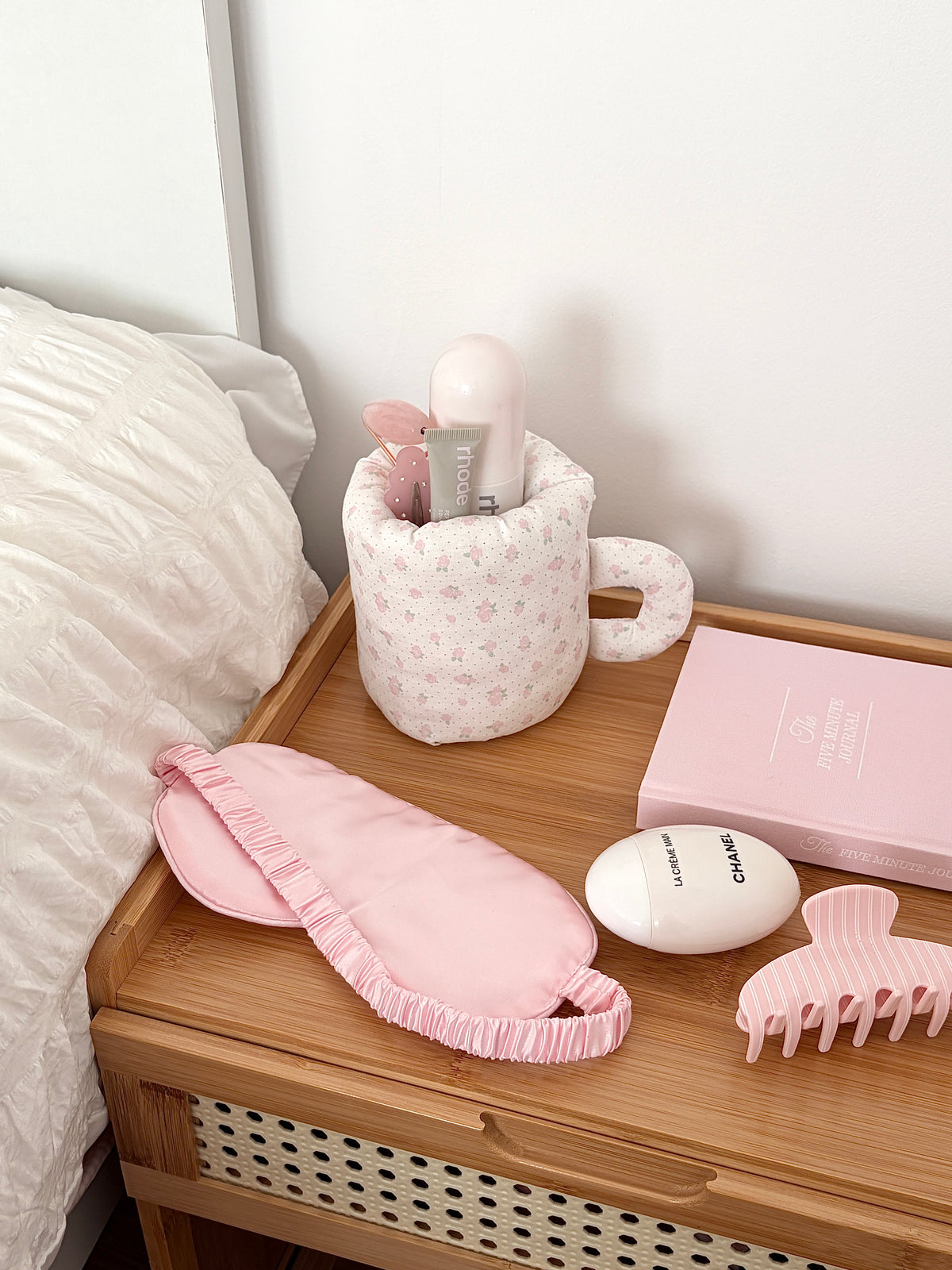 Cotton Mug Beauty Organizer