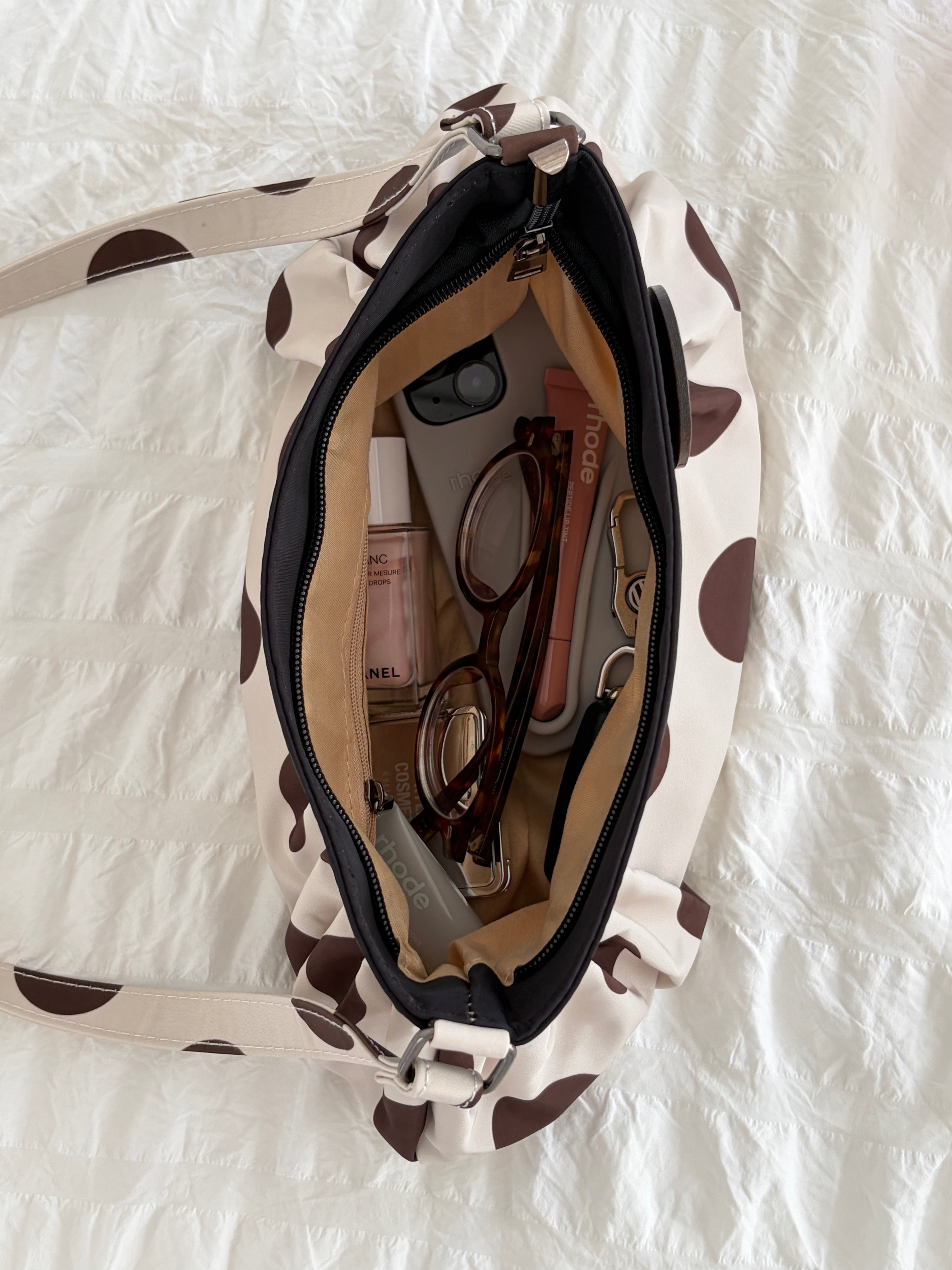 Noir Blanc Shoulder Bag