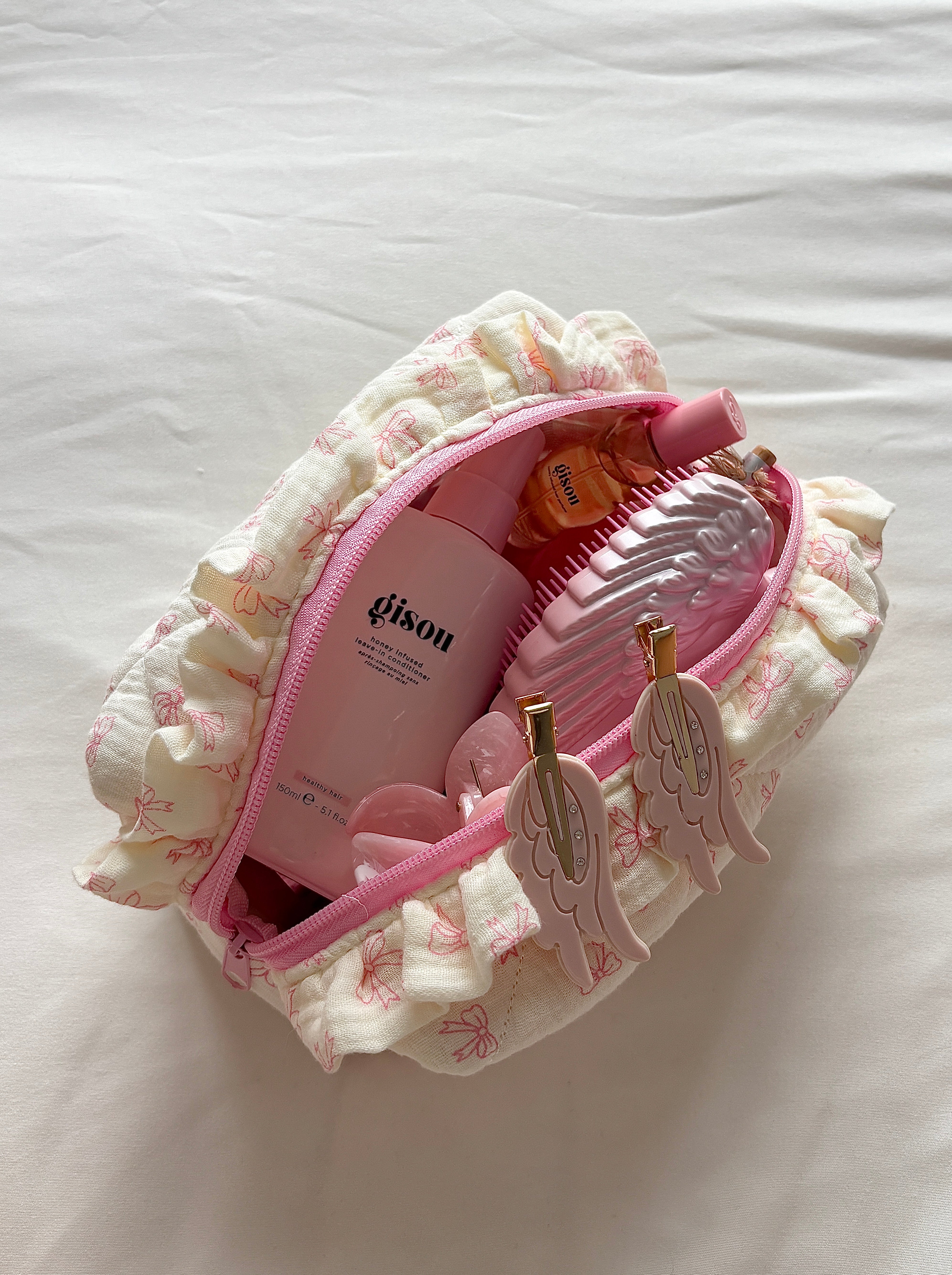 Ruffle Charm Beauty Pouch