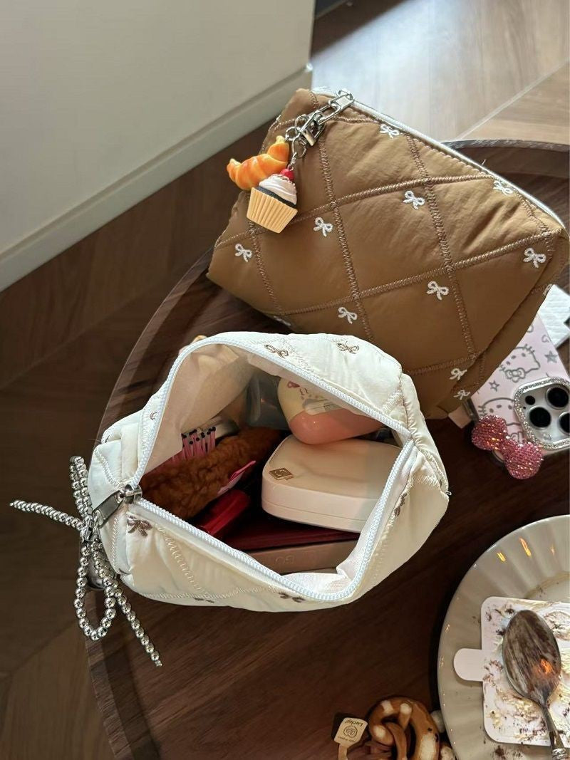 Túi đựng mỹ phẩm Caramel