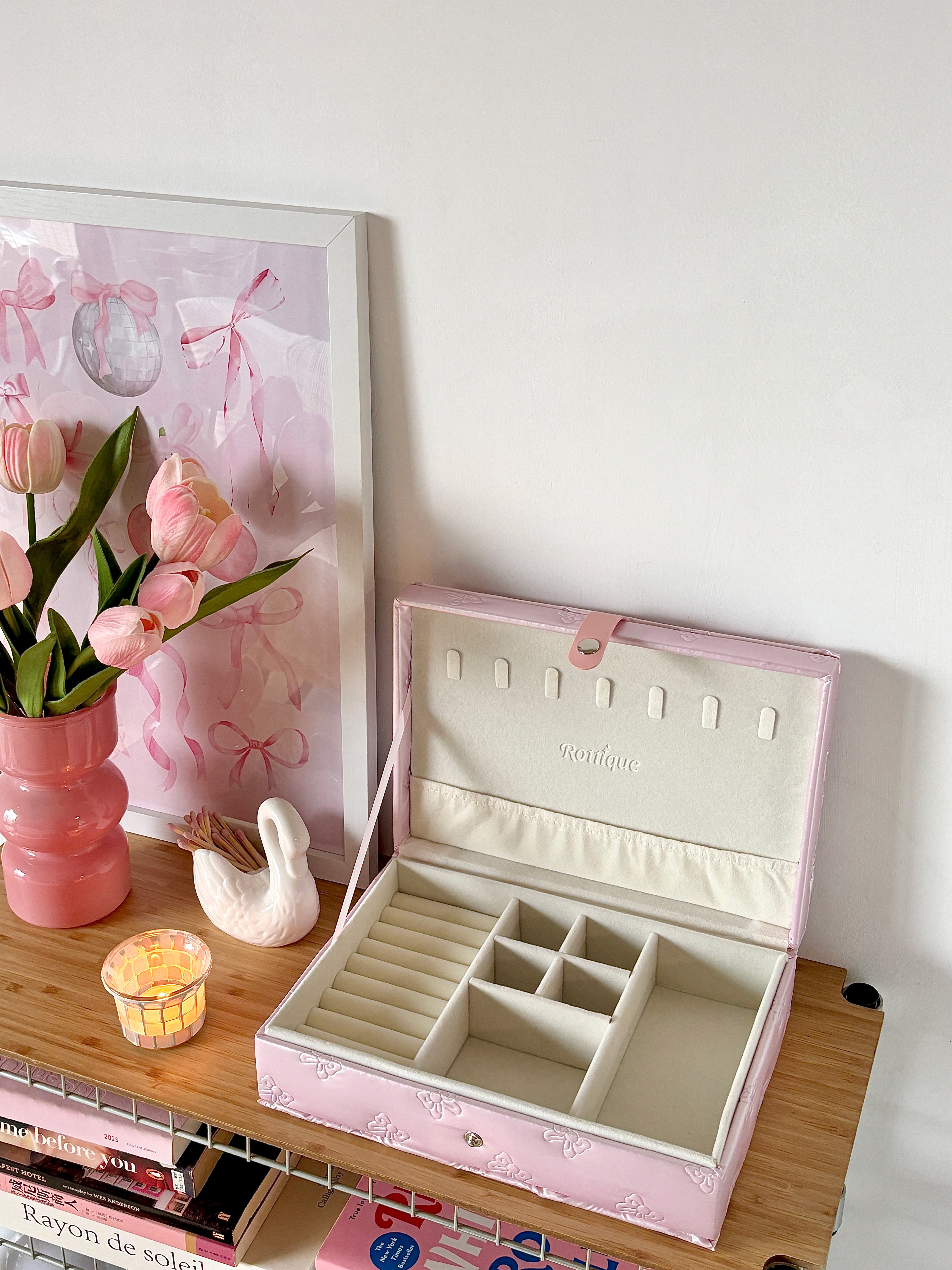 Pink Pufflet Jewelry Box with quilted bow pattern, girly aesthetic